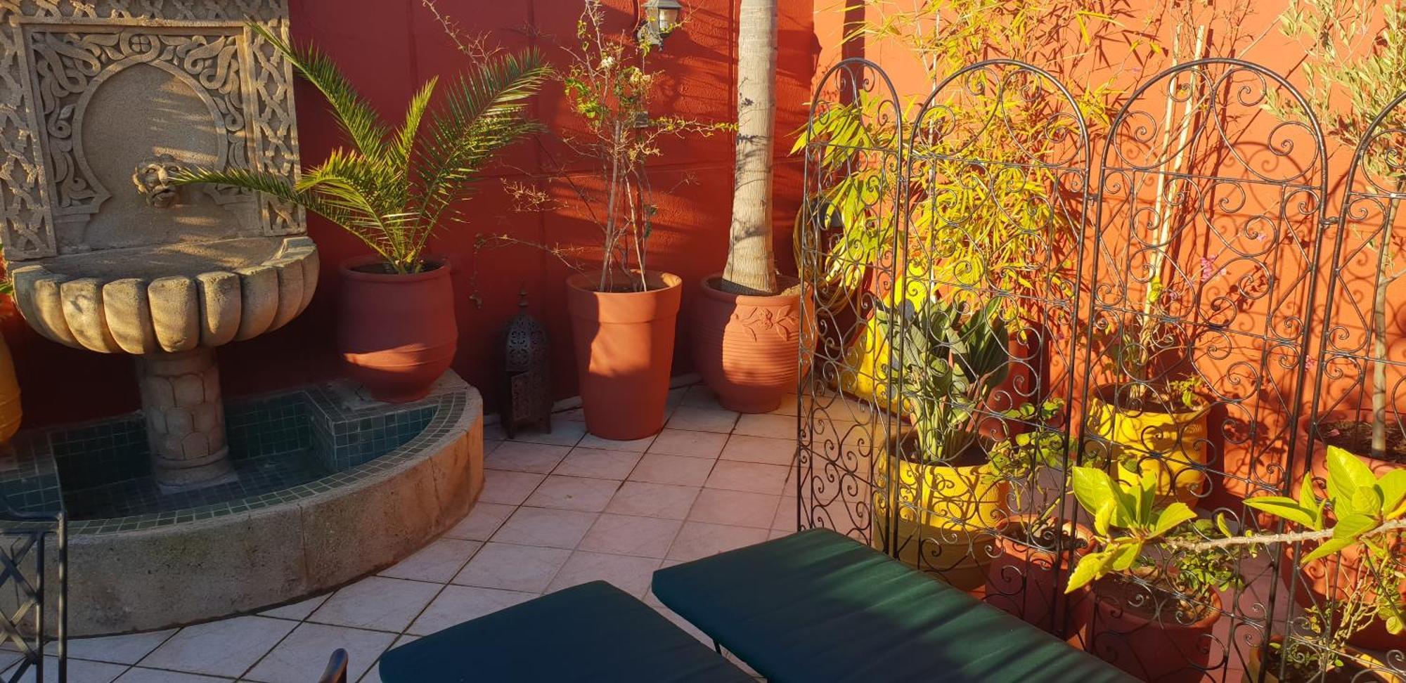 Appartement Agreable Avec 2 Tres Belles Terrasses Au Coeur De Rabat Exterior foto