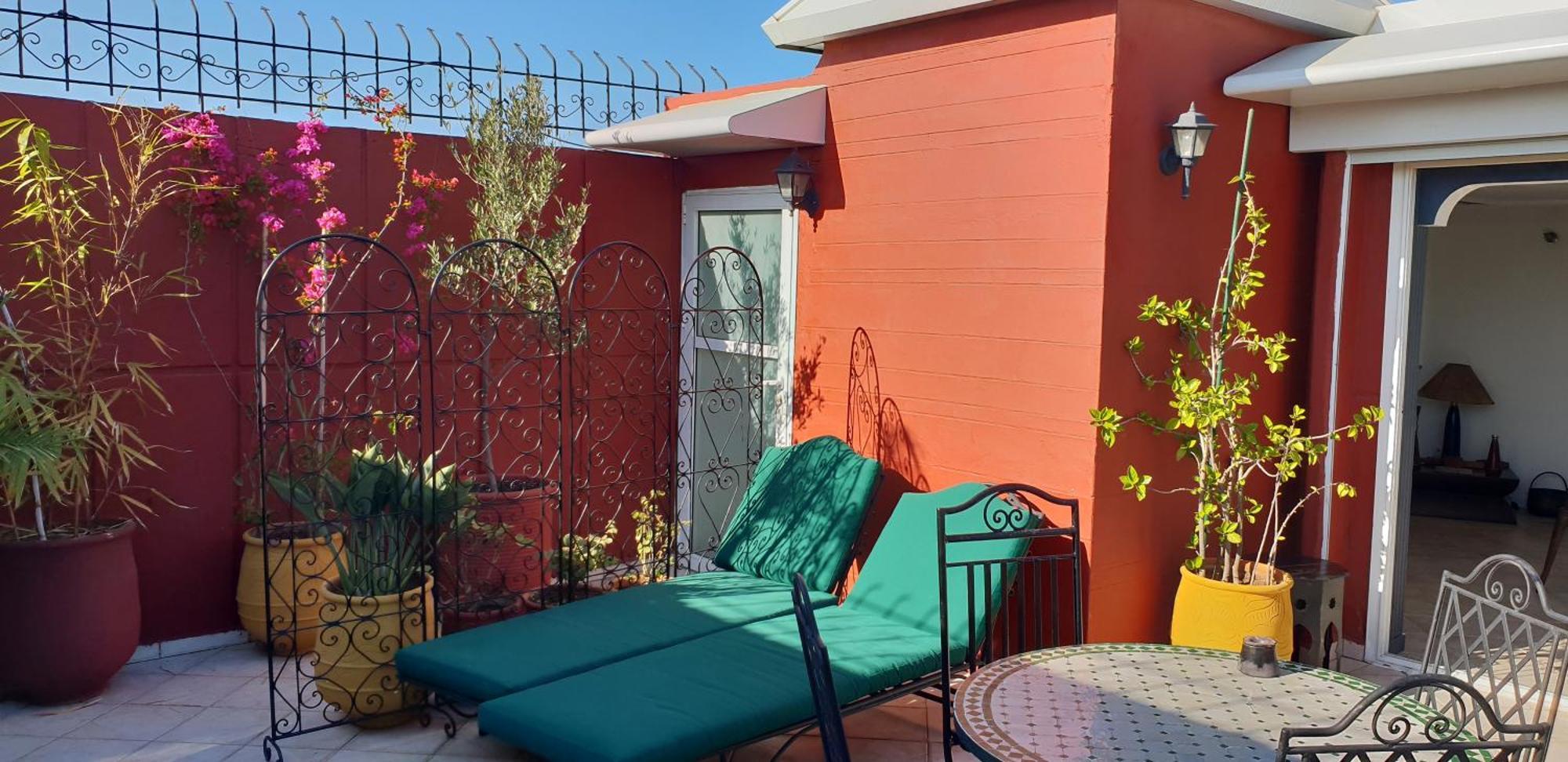 Appartement Agreable Avec 2 Tres Belles Terrasses Au Coeur De Rabat Exterior foto